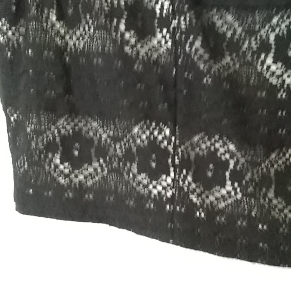 Dress - Picture 2 of 7
